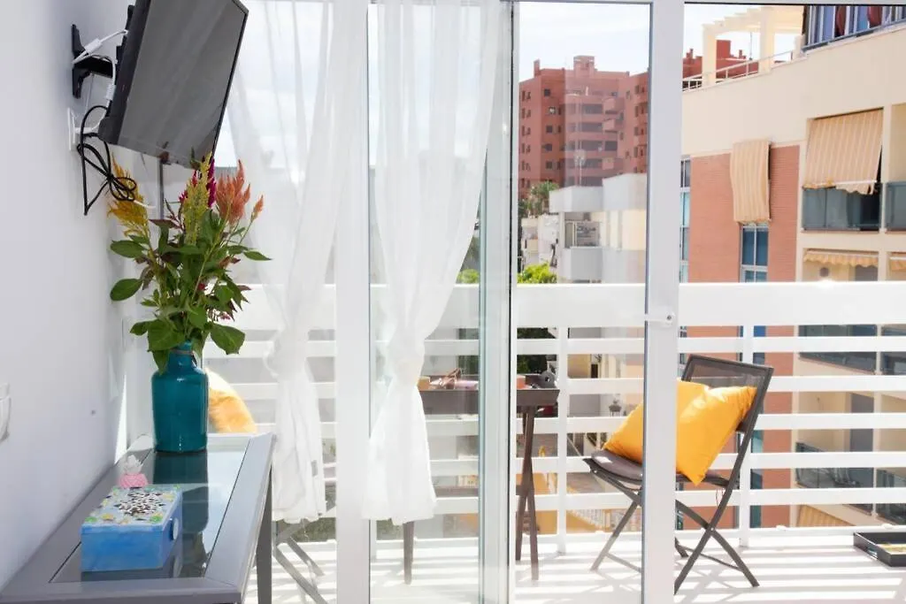 New Fantastic Location 2 Bed, 2 Bath Apartment 150M From The Beach, Central Estepona
